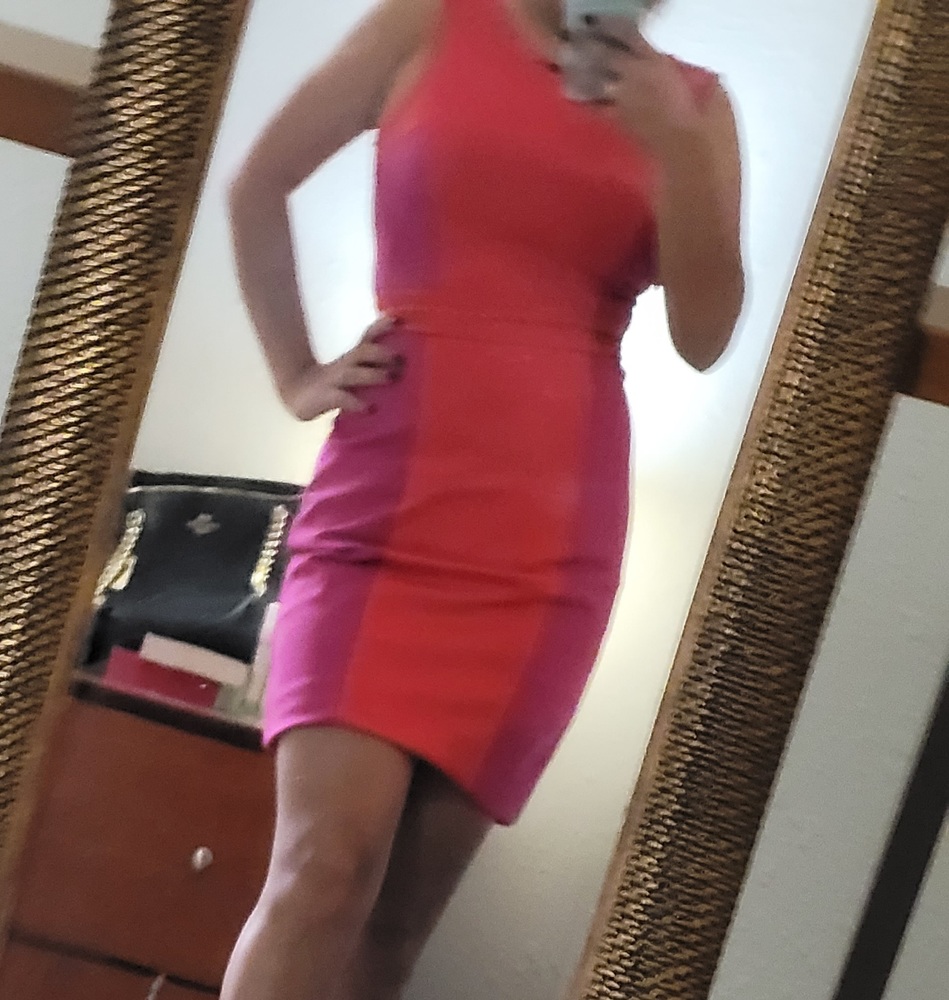 Dress - Picture 3 of 3